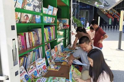 TP.HCM:Chuyến xe 'Hành trình Ánh sáng tri thức' lan tỏa văn hóa đọc