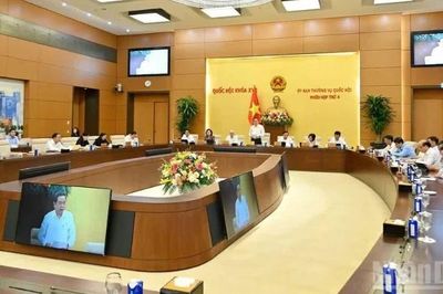 Công bố các nghị quyết của Ủy ban Thường vụ Quốc hội khóa XVI