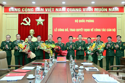 Bộ Quốc phòng tổ chức Lễ công bố, trao quyết định về công tác cán bộ