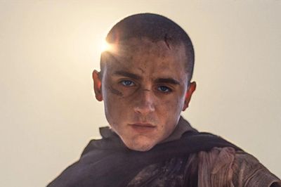 Timotheé Chalamet, Robert Pattinson và Zendaya gây ấn tượng mạnh với 'Dune: Hành tinh cát - Phần ba'