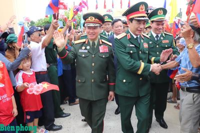 Ngày hội lớn của nhân dân hai bên biên giới
