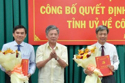 Công bố quyết định của Ban Thường vụ Tỉnh ủy Đồng Tháp về công tác cán bộ