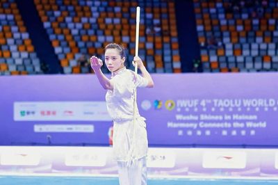 Khoảnh khắc Hoa khôi wushu Dương Thúy Vi giành HCV thế giới
