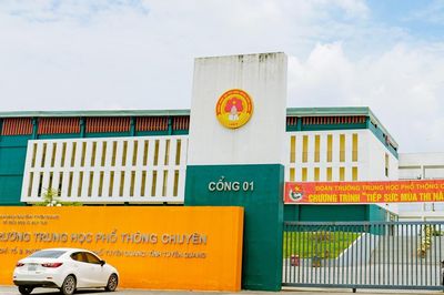 Từ vụ 147 điểm 10 Toán: Quy chế quy định thế nào về tổ chức thi lại tốt nghiệp THPT?