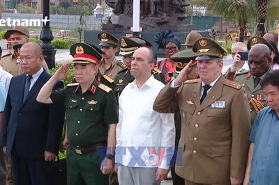 Việt Nam tri ân các chuyên gia quân sự Cuba hy sinh trong kháng chiến