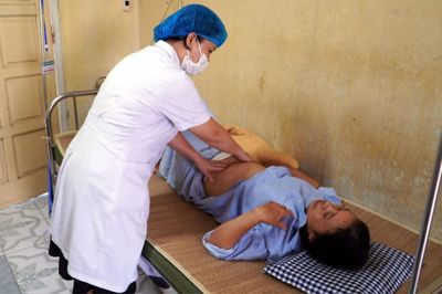 Hưng Yên: Đưa khám, chữa bệnh chất lượng cao về trạm y tế xã
