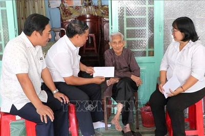 Bảo đảm người có công với cách mạng được thụ hưởng các chế độ ưu đãi kịp thời