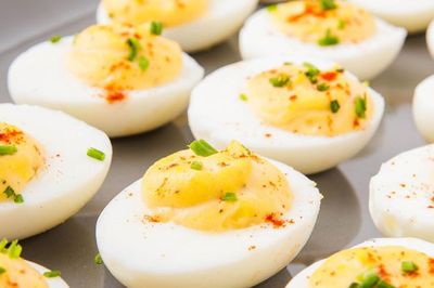 Thương cháu gầy, bà nội làm món trứng 'lạ' khiến bé 5 tuổi nguy kịch