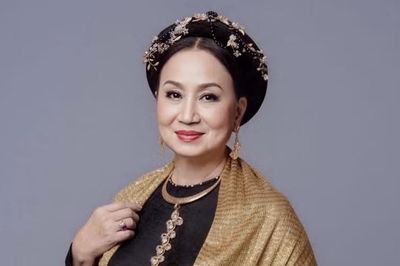 Thần thái của nữ NSƯT duy nhất đóng cả 2 bộ phim về Nam Phương Hoàng hậu