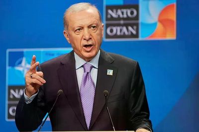 Món quà từ Thổ Nhĩ Kỳ khiến nhiều lãnh đạo NATO giật mình, phải xử lý đặc biệt