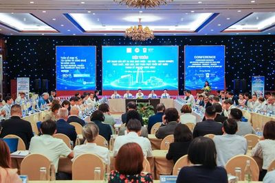 Liên kết ba nhà: 'Chìa khóa vàng' để tăng trưởng