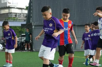CLB Bóng đá Hà Nội khai giảng trung tâm bóng đá cộng đồng