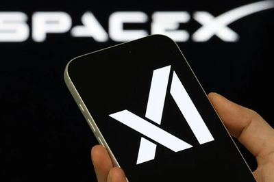 Elon Musk ra mắt Grok 4.5, tự tin tuyên bố là mô hình AI cao cấp