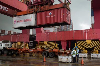 Xuất khẩu của Đài Loan tăng gần gấp rưỡi trong nửa đầu năm 2026 nhờ cơn sốt AI