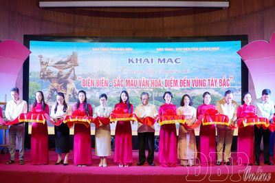 Trưng bày chuyên đề 'Điện Biên - Sắc màu văn hóa, điểm đến vùng Tây Bắc' tại Quảng Ninh