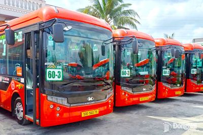 Đưa xe buýt điện vào khai thác trên hai tuyến 603 và 605 từ ngày 12-7