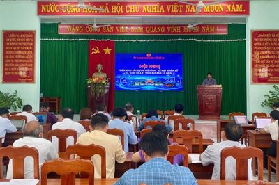 Xã Đề Gi triển khai xây dựng mô hình 'Xã hạt nhân số' và 'Chợ số 4.0'