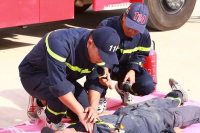 Trang bị kiến thức pháp luật cho học sinh trường Trung học phổ thông Bùi Thị Xuân