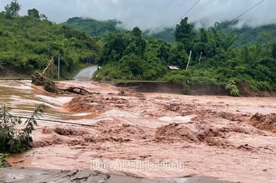 Cảnh báo dông, lốc, sét, mưa đá và mưa lớn cục bộ trên địa bàn tỉnh Lai Châu