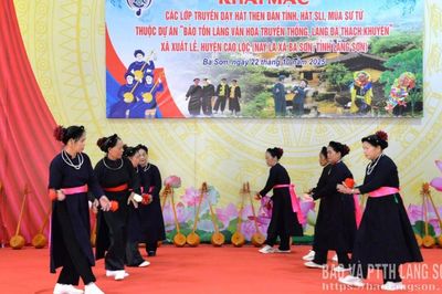 Lấy hạnh phúc người dân làm thước đo phát triển