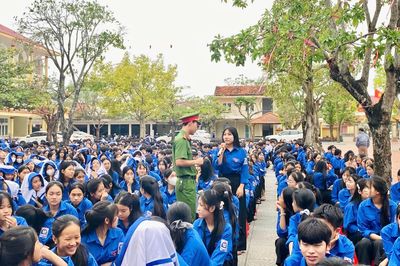 Giữ bình yên dưới chân đèo Ngang
