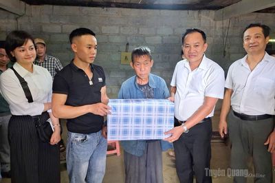 Tòa án nhân dân Khu vực 3, T.P Hải Phòng hỗ trợ an sinh xã hội tại xã Mậu Duệ