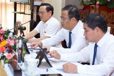 Đầu tư cho con người, tạo đà cho tăng trưởng