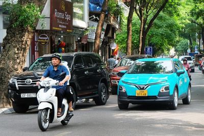 Bài 4: Giao thông xanh không chỉ có xe điện