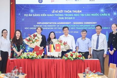 Thêm cú hích cho chuyển đổi xanh ngành giao thông