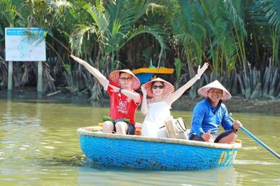 Văn hóa, con người: Nền tảng và động lực phát triển đất nước phồn vinh, hạnh phúc