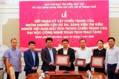Dự án TTU-VWAI bàn giao thêm nhiều tư liệu quý phục vụ tìm kiếm liệt sĩ