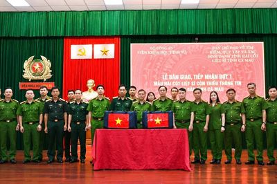 Viện Khoa học hình sự tiếp nhận 237 mẫu sinh phẩm hài cốt liệt sĩ