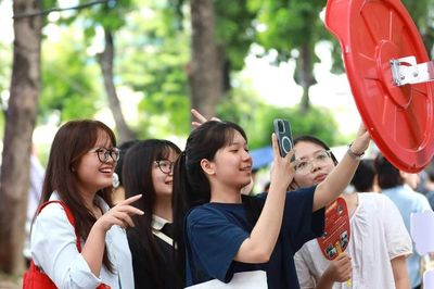 Xét tuyển đại học năm 2026: Từ đăng ký 'rải thảm' đến lựa chọn có chiến lược