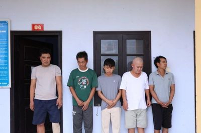 Triệt phá đường dây cá độ bóng đá giao dịch khoảng 400 tỷ đồng