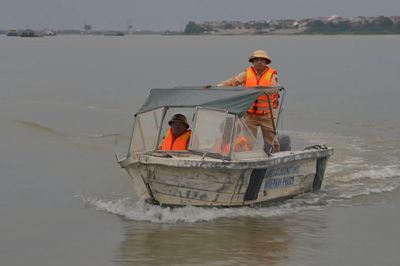 Bảo đảm an toàn giao thông đường thủy mùa mưa bão
