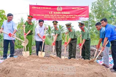 Trường Đại học An ninh nhân dân khởi công 3 căn nhà nghĩa tình tại xã Tân Hưng