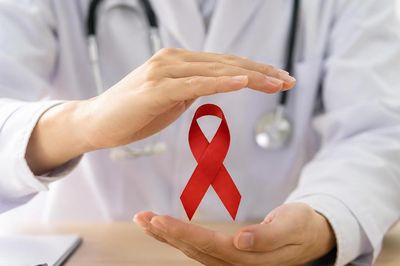 Cấp giấy chứng nhận phơi nhiễm HIV do tai nạn nghề nghiệp trong 3 ngày