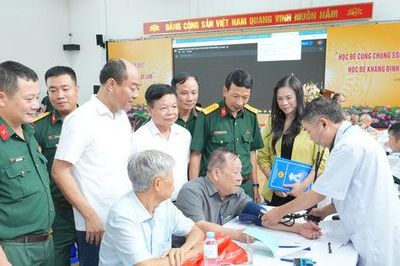 Nghĩa tình tháng 7 ở phường Định Công