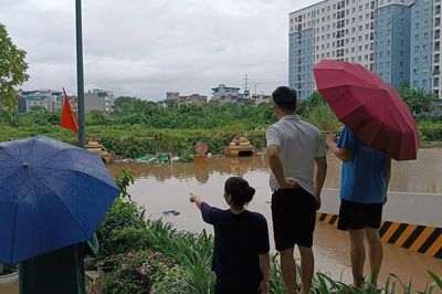 Mưa dông ở miền Bắc còn diễn biến phức tạp