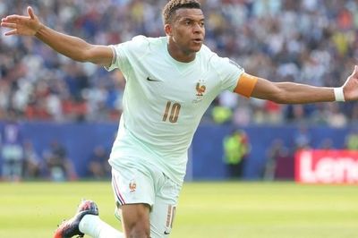 Mbappe vượt Messi dẫn đầu cuộc đua Vua phá lưới World Cup 2026