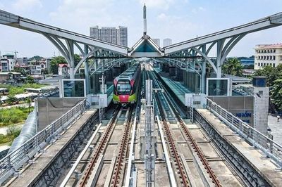 Phó Thủ tướng chỉ đạo khẩn hoàn thiện hệ thống tiêu chuẩn, quy chuẩn cho đường sắt đô thị