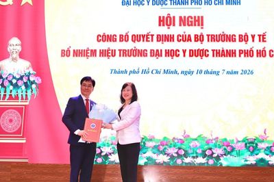 Bộ trưởng Đào Hồng Lan: Đại học Y Dược TPHCM phải tiên phong đào tạo nhân lực y tế chất lượng cao