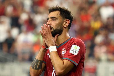 Tài khoản của Bruno Fernandes hứng bão phẫn nộ