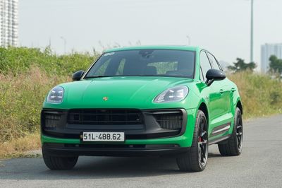 Không còn Porsche Macan xăng?