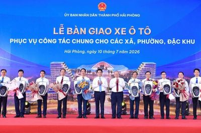 Hải Phòng cấp gần 100 ô tô phục vụ chính quyền cơ sở
