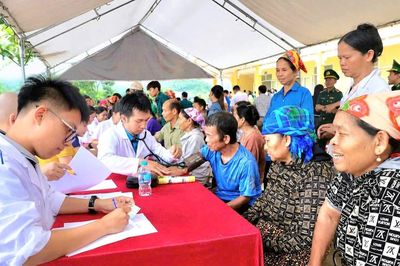 Ấm tình quê hương nơi vùng biên Trung Lý