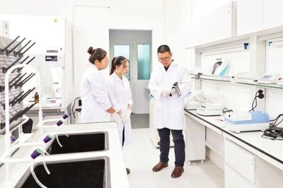 Xây dựng nguồn nhân lực khoa học-công nghệ cho lĩnh vực then chốt