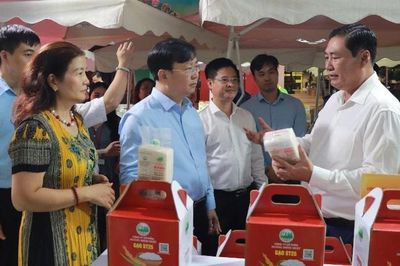 Giới thiệu nông sản Cần Thơ tại Hà Nội
