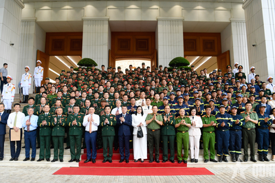 Thủ tướng Lê Minh Hưng tuyên dương đoàn Việt Nam tham gia hỗ trợ khắc phục hậu quả động đất tại Venezuela