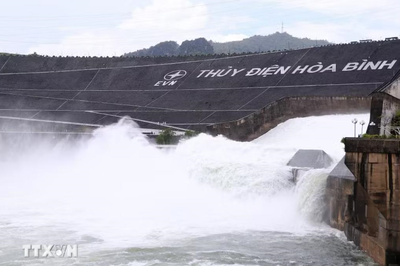 Đảm bảo an toàn hạ du khi Thủy điện Hòa Bình mở 1 cửa xả đáy